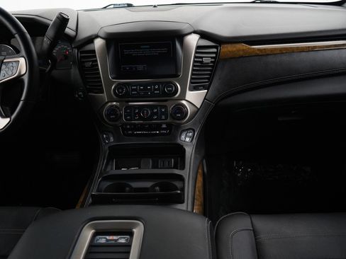 Used 2017 GMC Yukon Denali w/ Open Road Package image 13