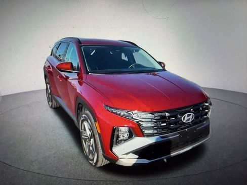 Used 2025 Hyundai Tucson SEL image 3