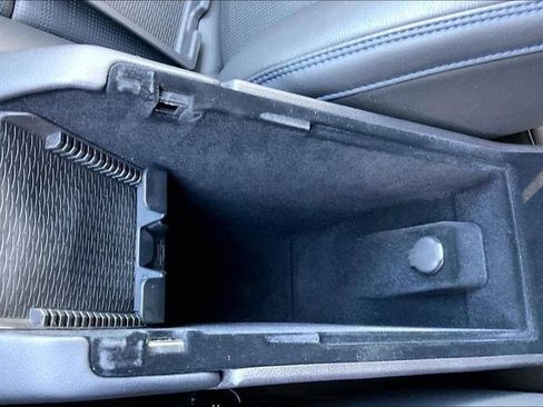 Used 2025 Cadillac XT4 Sport image 37