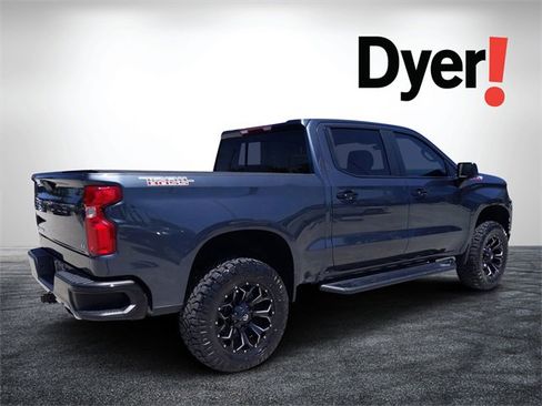 Used 2019 Chevrolet Silverado 1500 LT Trail Boss image 3