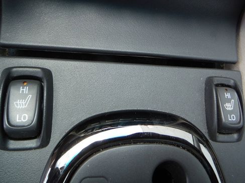 Used 1998 Cadillac Eldorado FWD image 20