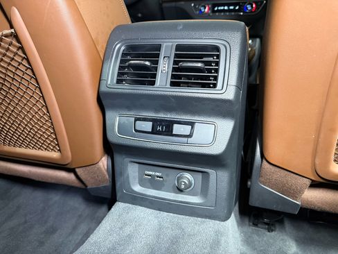 Used 2020 Audi Q5 2.0T Premium Plus w/ Premium Plus Package image 34