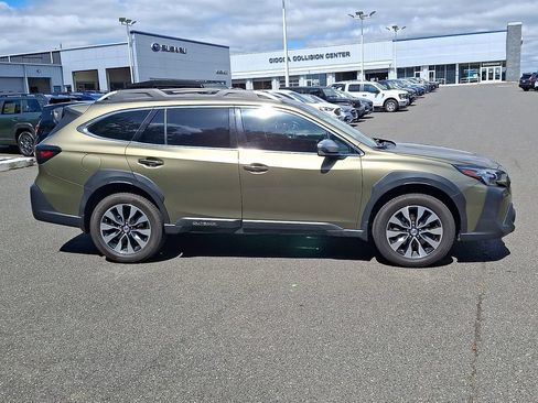 Used 2023 Subaru Outback Touring XT AWD/4WD image 10