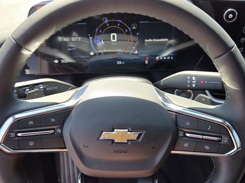 New 2026 Chevrolet Equinox LT w/ Safety and Technology Package image 12