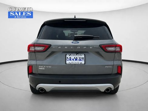 Used 2023 Ford Escape Active w/ Tech Pack #1 AWD/4WD image 6