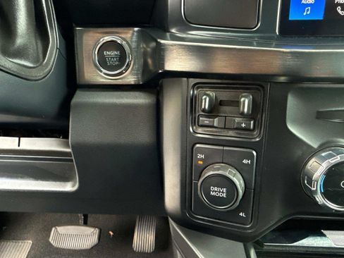 Used 2024 Ford F250 Lariat AWD/4WD image 47