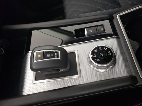 Used 2022 Mitsubishi Outlander SEL image 25