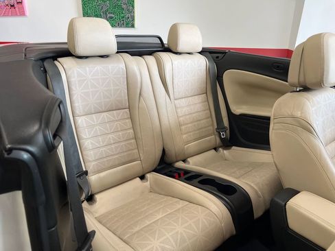 Used 2019 Buick Cascada Premium image 89