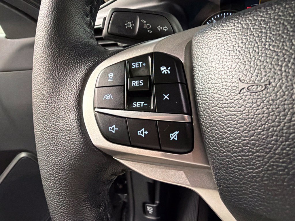 Used 2024 Ford Explorer Limited AWD/4WD image 18