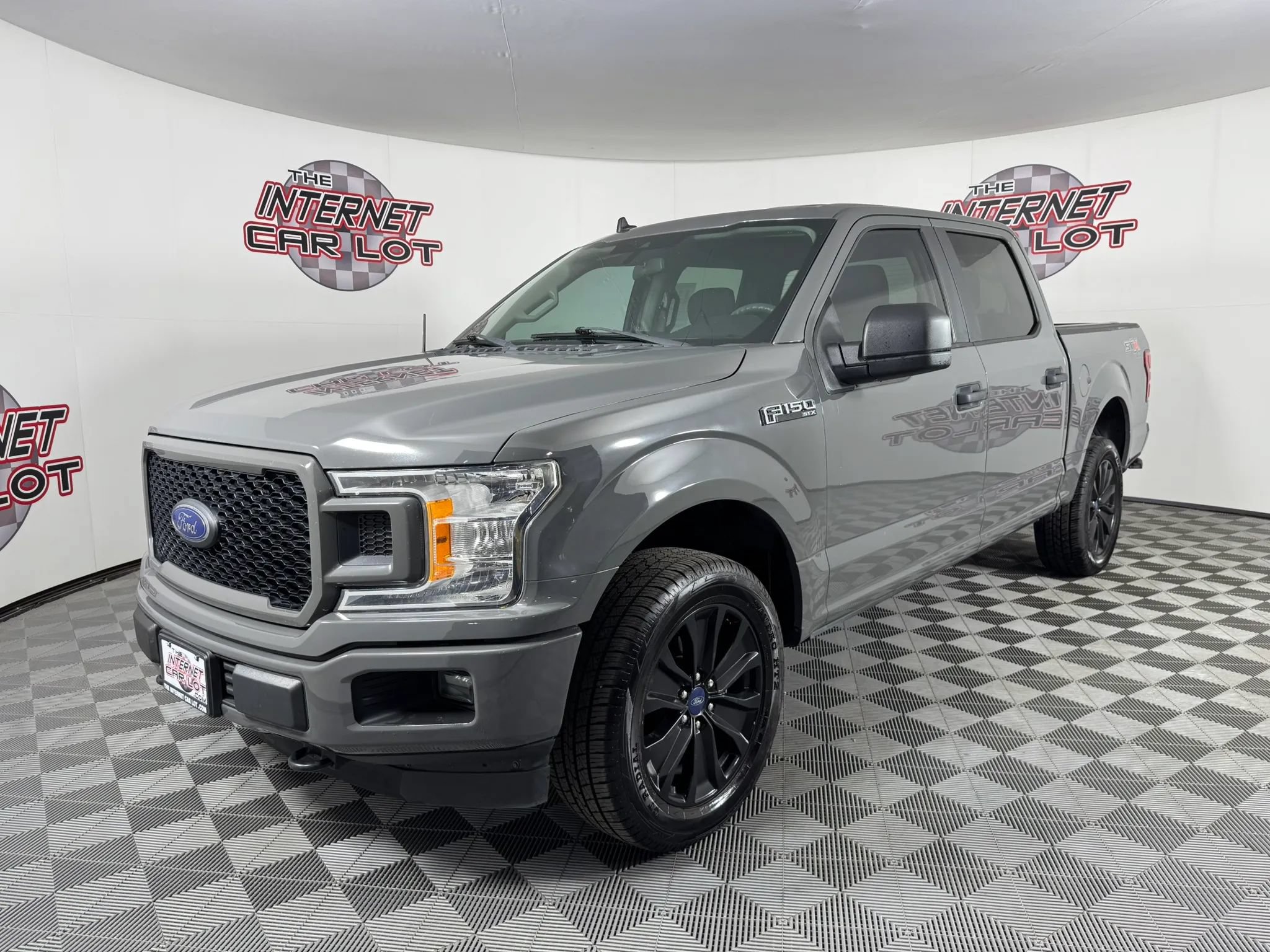 Used 2020 Ford F150 XL w/ Equipment Group 101A Mid AWD/4WD image 3