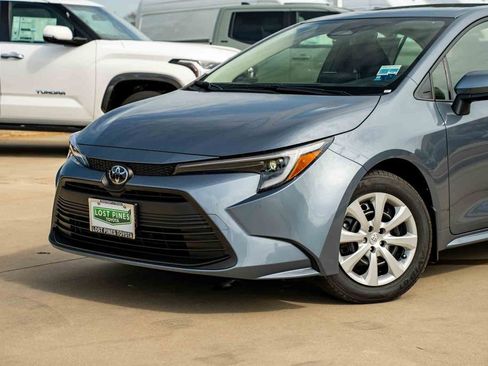 New 2026 Toyota Corolla LE FWD image 6