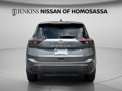 Certified 2026 Nissan Rogue S FWD image 9