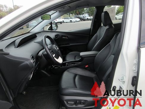 Certified 2019 Toyota Prius Prime Premium image 9