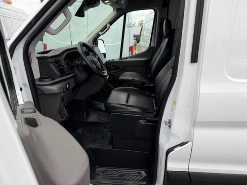 Used 2023 Ford Transit 250 148 High Roof image 12