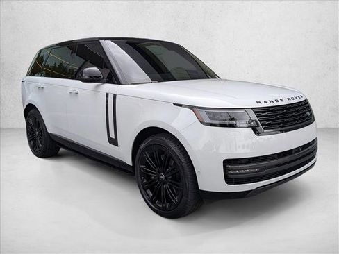 Used 2025 Land Rover Range Rover Autobiography AWD/4WD image 3