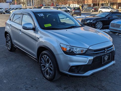Used 2018 Mitsubishi Outlander Sport ES image 5