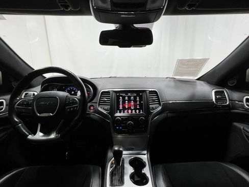 Used 2016 Jeep Grand Cherokee SRT w/ Trailer Tow Group IV AWD/4WD image 21