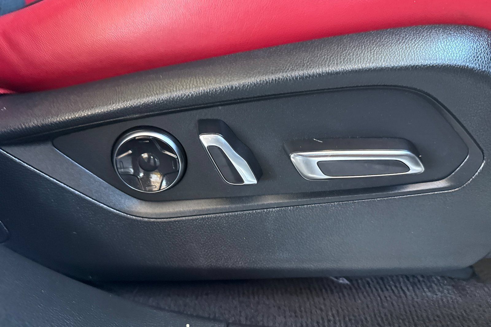 Used 2019 Acura RDX w/ Advance Package FWD image 29