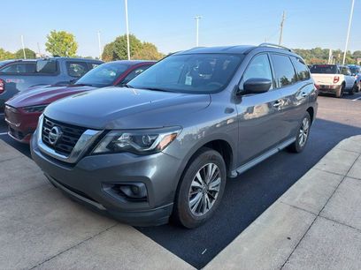 Used 2019 Nissan Pathfinder SV