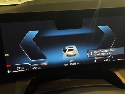 Used 2025 BMW X3 xDrive30i w/ Premium Package image 12