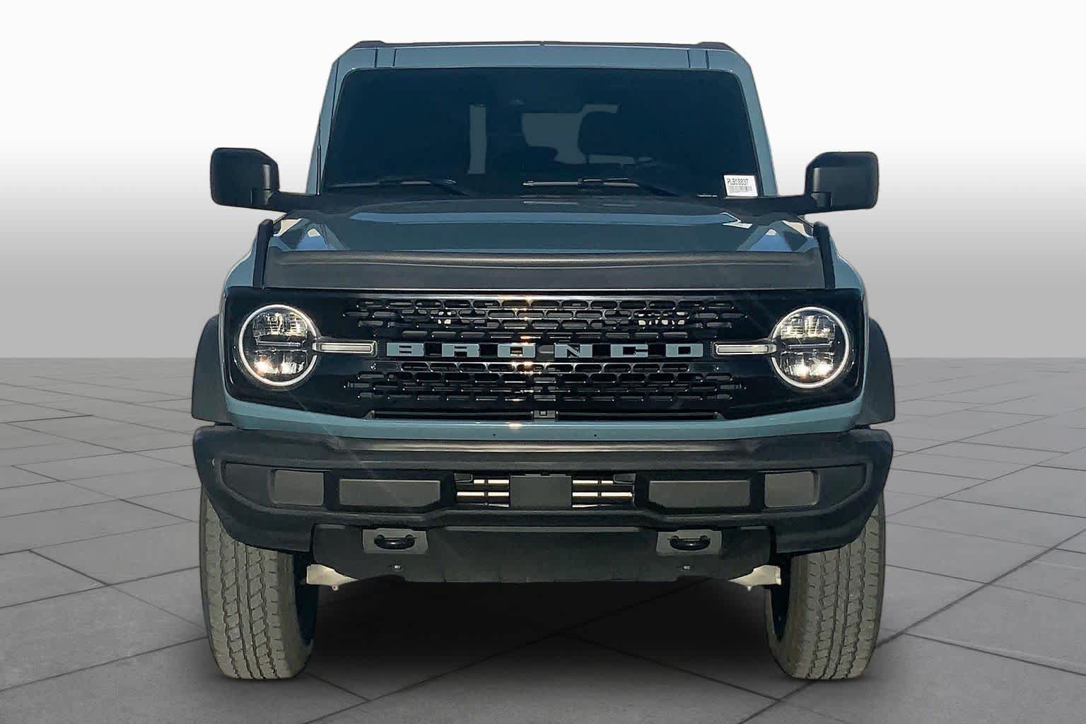 Used 2023 Ford Bronco 2-Door AWD/4WD image 3