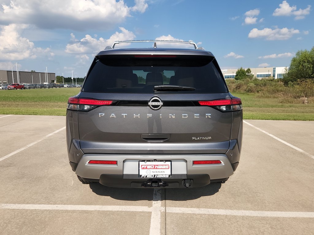 Used 2025 Nissan Pathfinder Platinum w/ Cargo Package FWD image 6