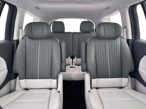 New 2026 Hyundai Ioniq 9 Calligraphy image 16