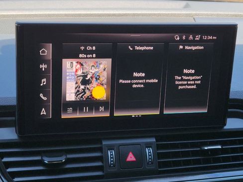 Used 2024 Audi Q5 e Premium Plus w/ Premium Plus Package image 22