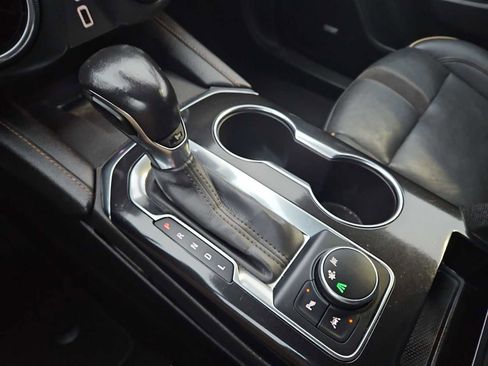 Certified 2022 Chevrolet Blazer Premier w/ Enhanced Convenience Package image 32