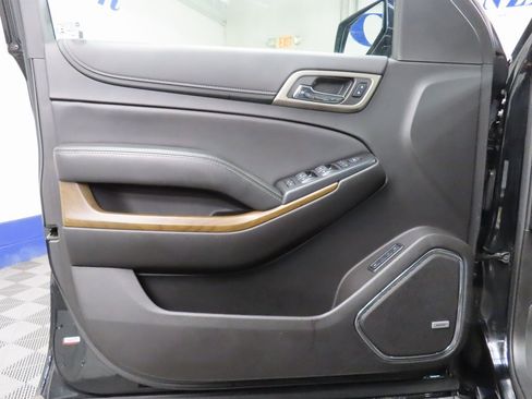 Used 2020 GMC Yukon XL Denali w/ Denali Ultimate Package image 48