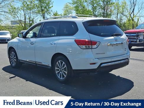 Used 2016 Nissan Pathfinder SL AWD/4WD image 7