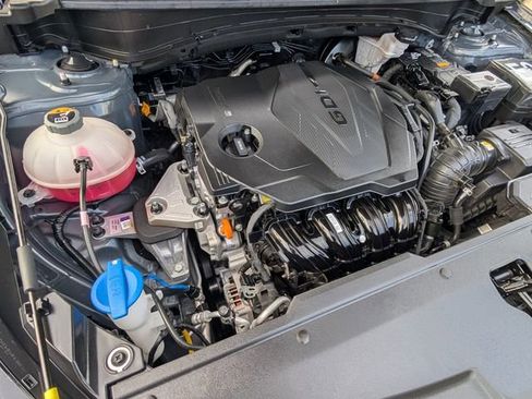 Used 2024 Kia Sportage EX image 24