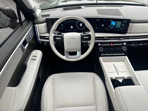 New 2025 Hyundai Santa Fe Calligraphy image 16