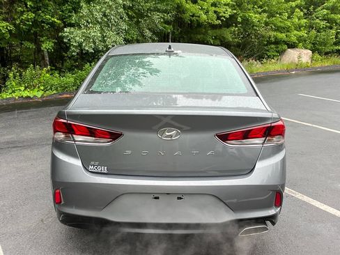 Used 2018 Hyundai Sonata SE FWD image 4