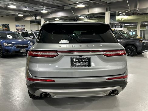 Used 2022 Lincoln Corsair AWD w/ Equipment Group 101A image 3