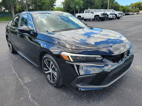 Used 2024 Honda Civic LX image 3