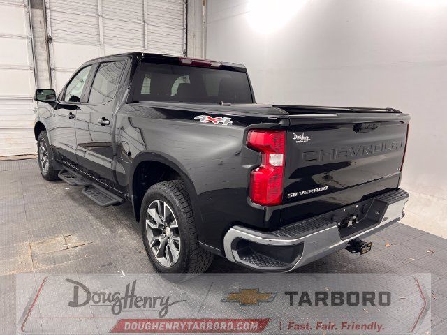 Used 2023 Chevrolet Silverado 1500 LT AWD/4WD image 5