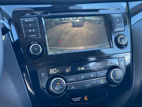 Certified 2021 Nissan Rogue Sport SV AWD/4WD image 20