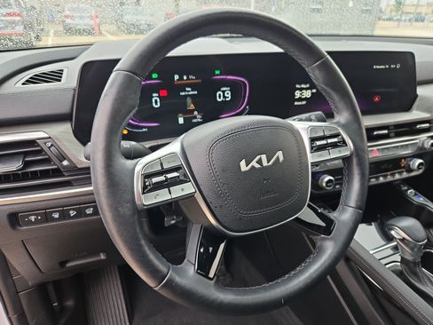 Used 2025 Kia Telluride EX X-Line AWD/4WD image 17