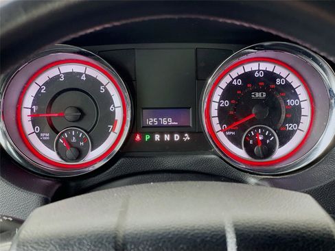 Used 2014 Dodge Grand Caravan SE image 16