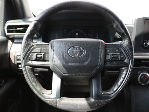 Used 2024 Toyota Tacoma SR5 AWD/4WD image 9