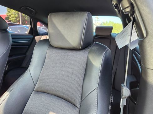 Used 2020 Honda Accord Sport image 11