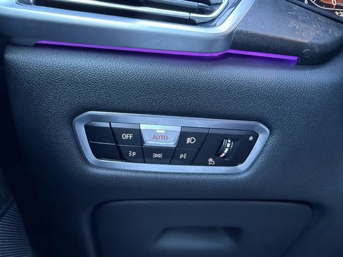 Used 2022 BMW X5 sDrive40i w/ Premium Package image 13