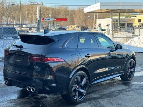 Used 2023 Jaguar F-PACE SVR image 5