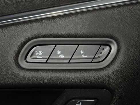 Used 2023 Cadillac Escalade Sport w/ LPO, ONYX Package image 55