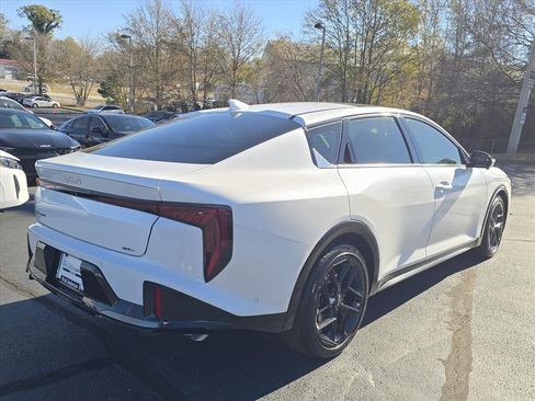 New 2025 Kia K4 GT-Line Turbo image 3