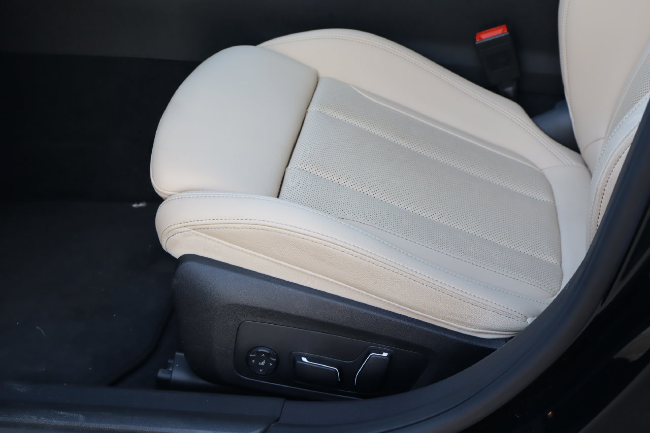 Used 2026 BMW M340i RWD image 15