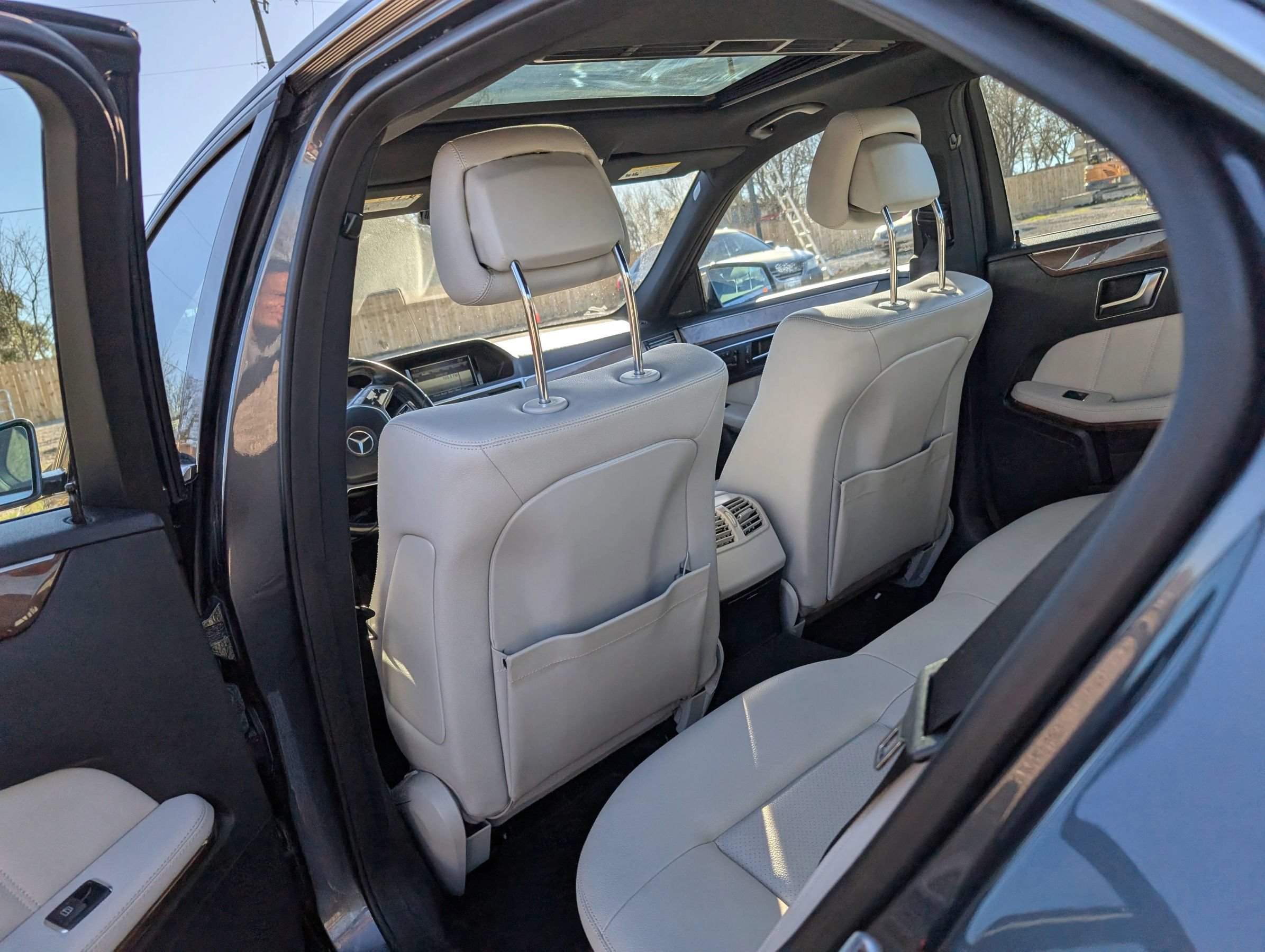 Used 2013 Mercedes-Benz E 350 Sedan image 14
