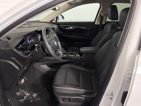 Used 2023 Buick Envision Essence image 6