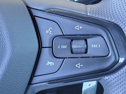 New 2026 Chevrolet Trax LS w/ LS Convenience Package image 9